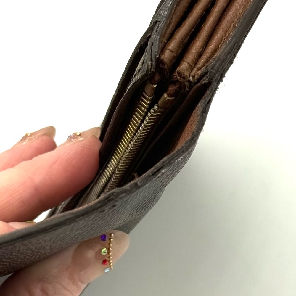 Louis Vuitton Monogram Sarah Wallet *Loose Snap, Doesn’t Hold* ✔️Authentic! 2009 - Picture 14 of 15